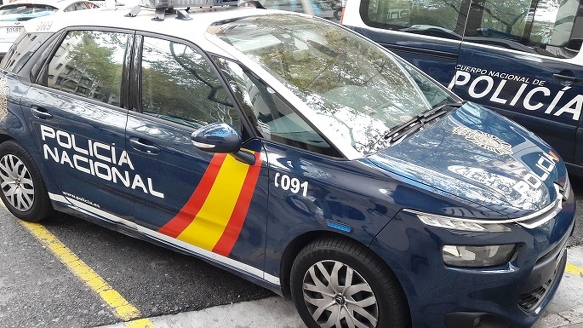 Encuentran el cadáver de una mujer en un trastero del barrio de Triana, en Sevilla: no se aprecian signos de violencia Encuentran el cadáver de una mujer en un trastero del barrio de Triana, en Sevilla: no se aprecian signos de violencia