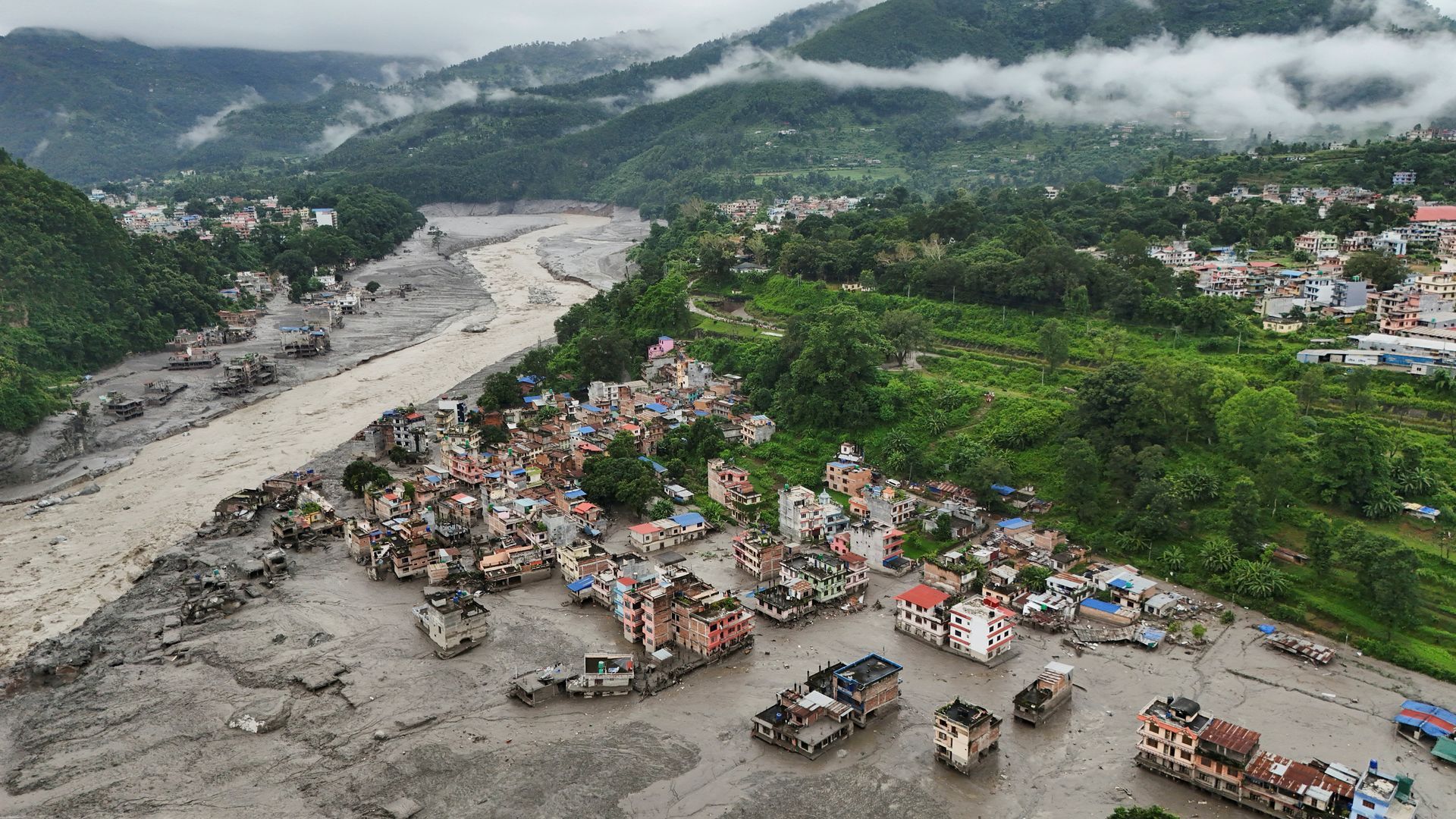 Vista aérea de la zona afectada por la riada en Nepal Vista aérea de la zona afectada por la riada en Nepal