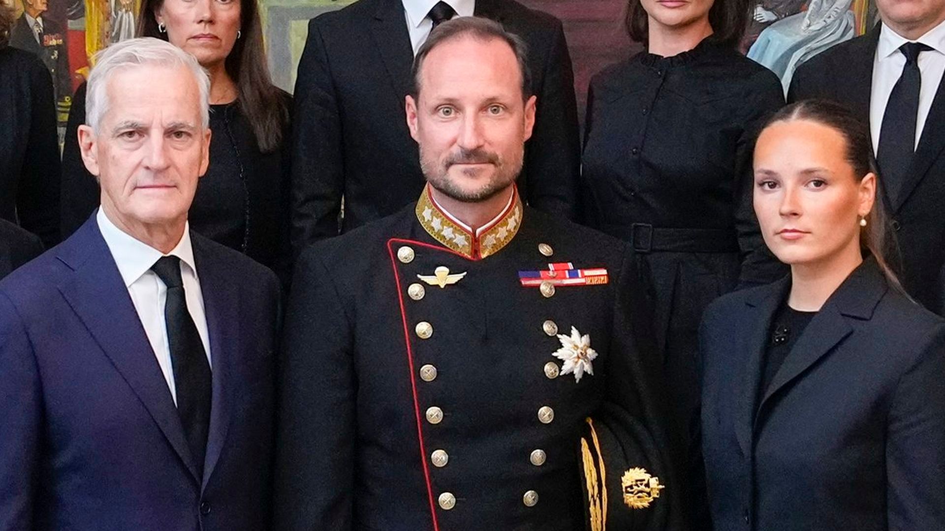 Primera imagen de Haakon VIII como rey de Noruega Primera imagen de Haakon VIII como rey de Noruega