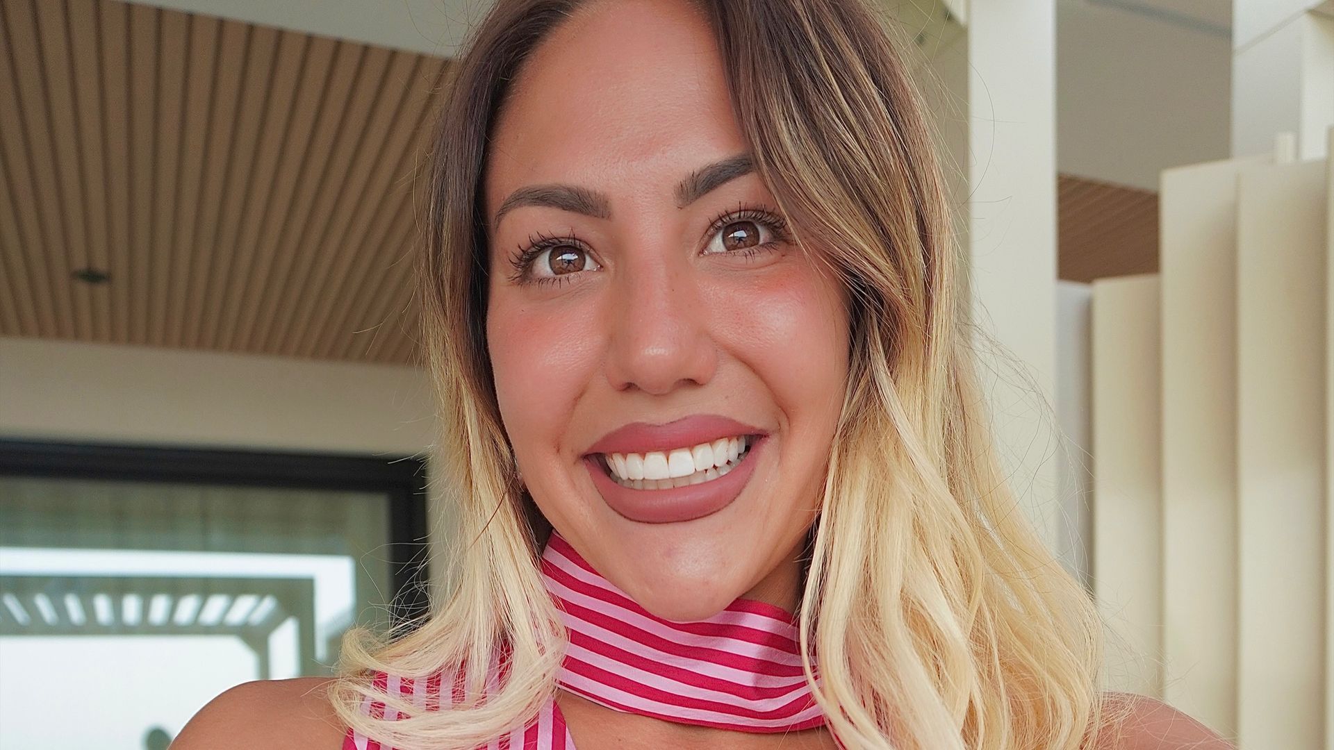Steisy se realiza un cambio de look radical y Pablo Pisa reacciona Steisy se realiza un cambio de look radical y Pablo Pisa reacciona