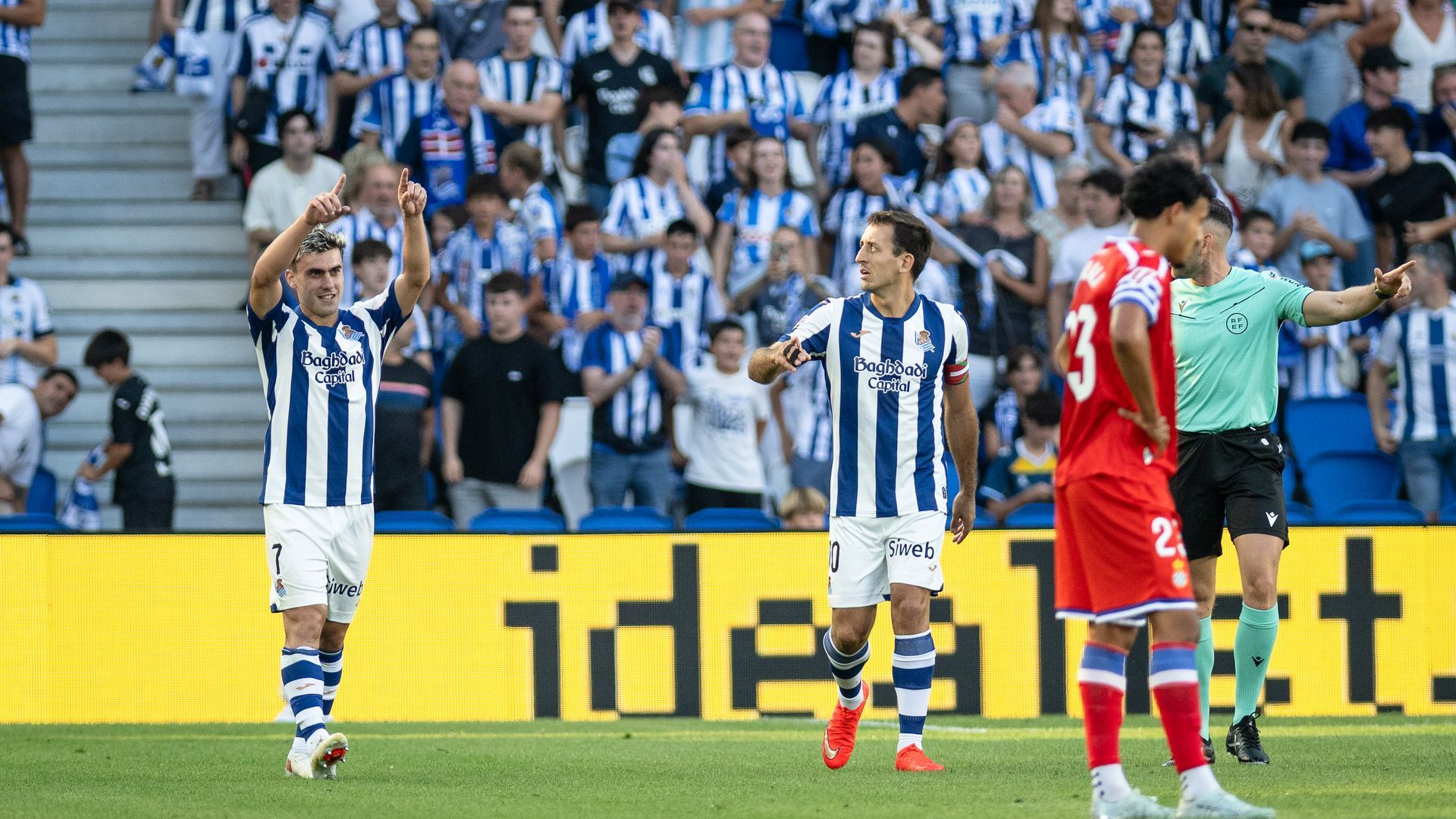 Ander Barrenetxea celebra su gol en el Real Sociedad-Espanyol