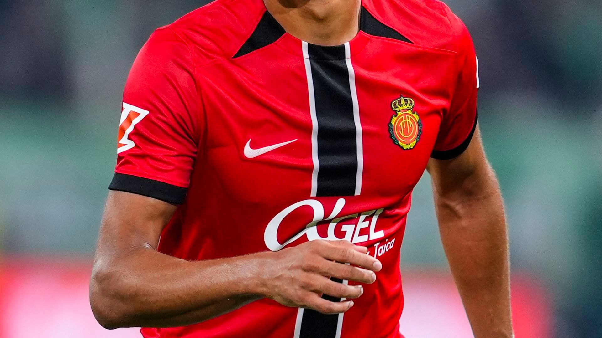 Dos futbolistas canteranos del Real Mallorca, detenidos por grabar a escondidas un encuentro sexual con una menor