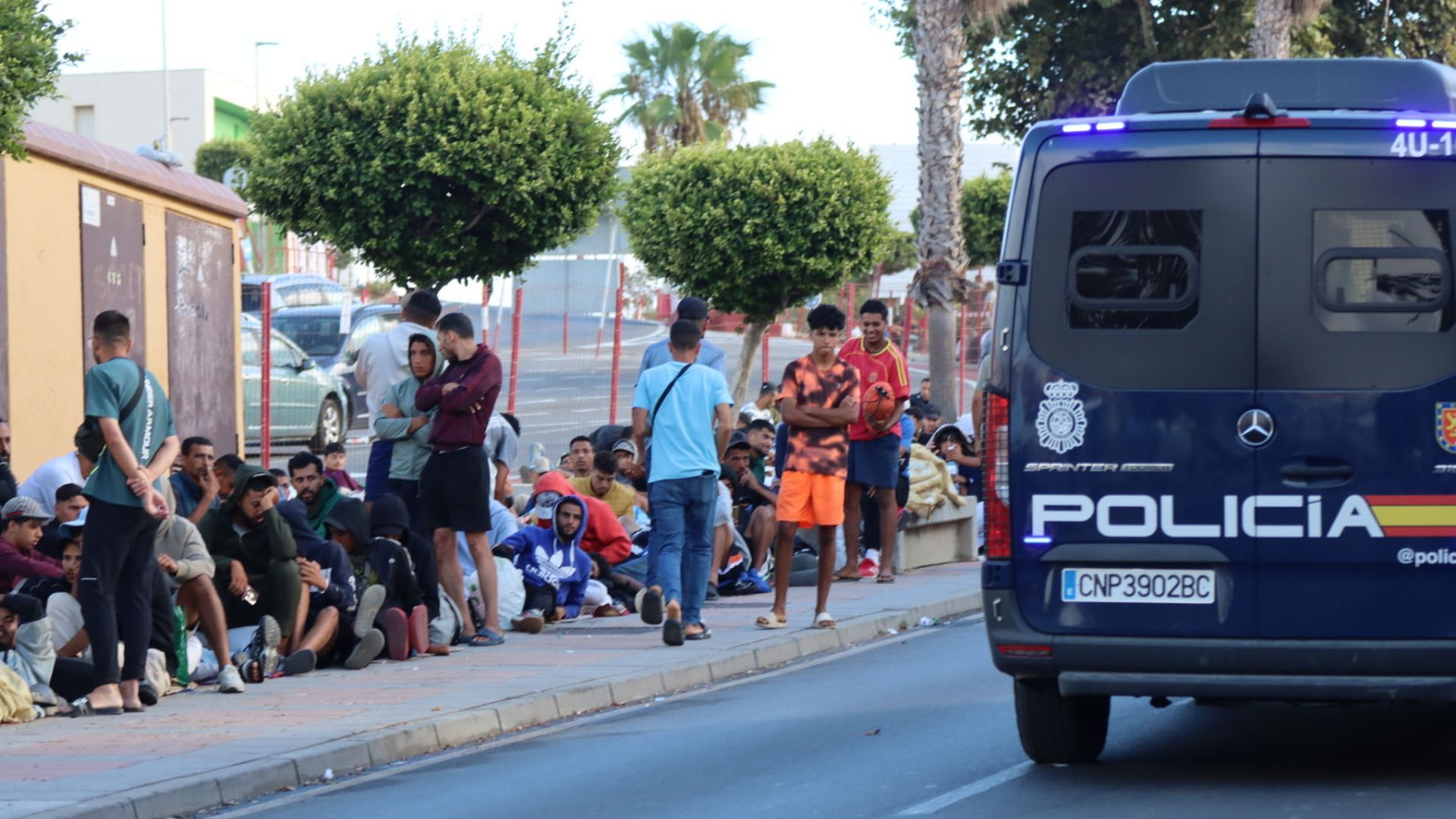 Un migrante detenido y otro herido en el hospital tras una reyerta en Ceuta Un migrante detenido y otro herido en el hospital tras una reyerta en Ceuta
