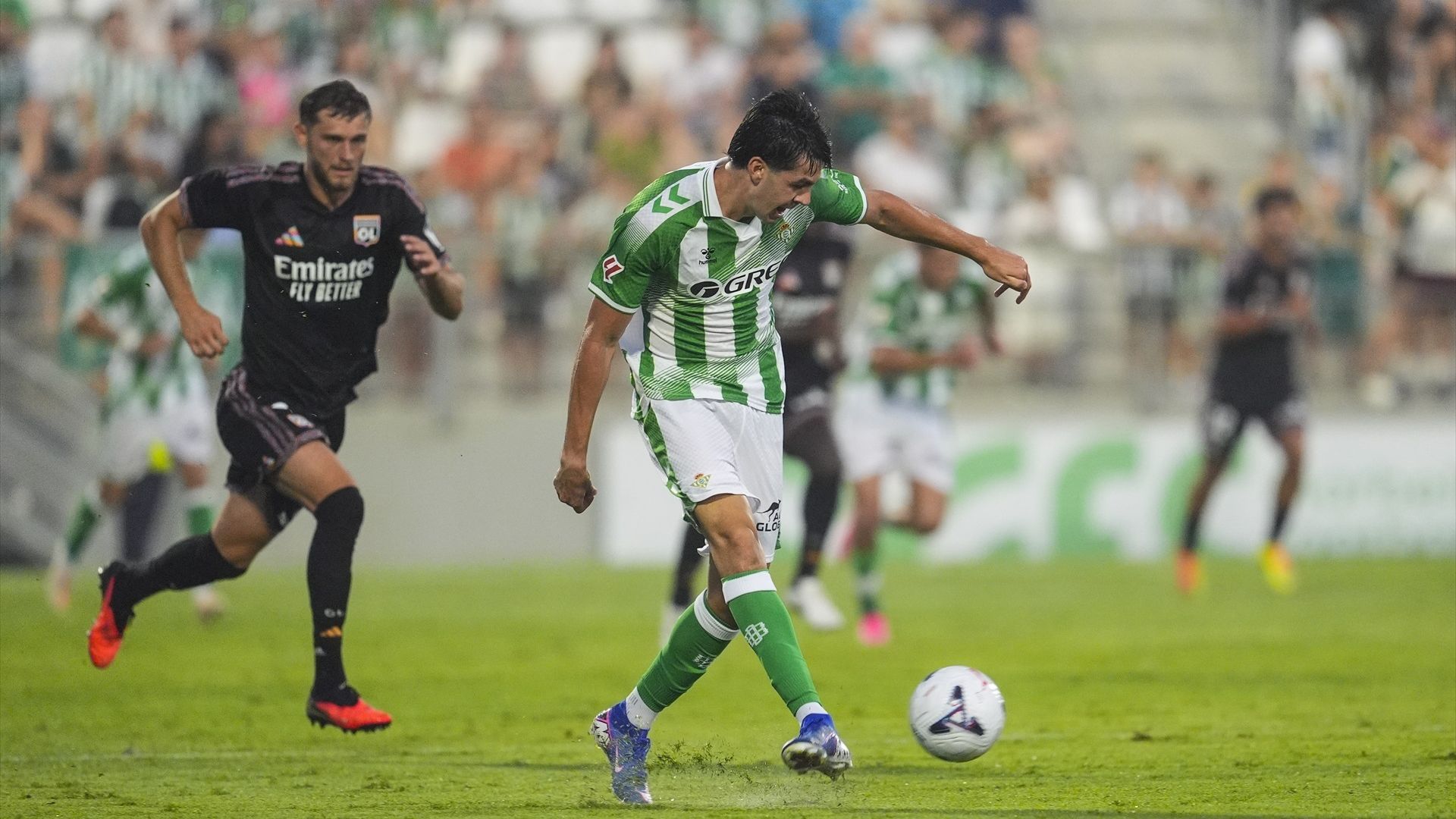 Gonzalo Petit, contra el Lyon