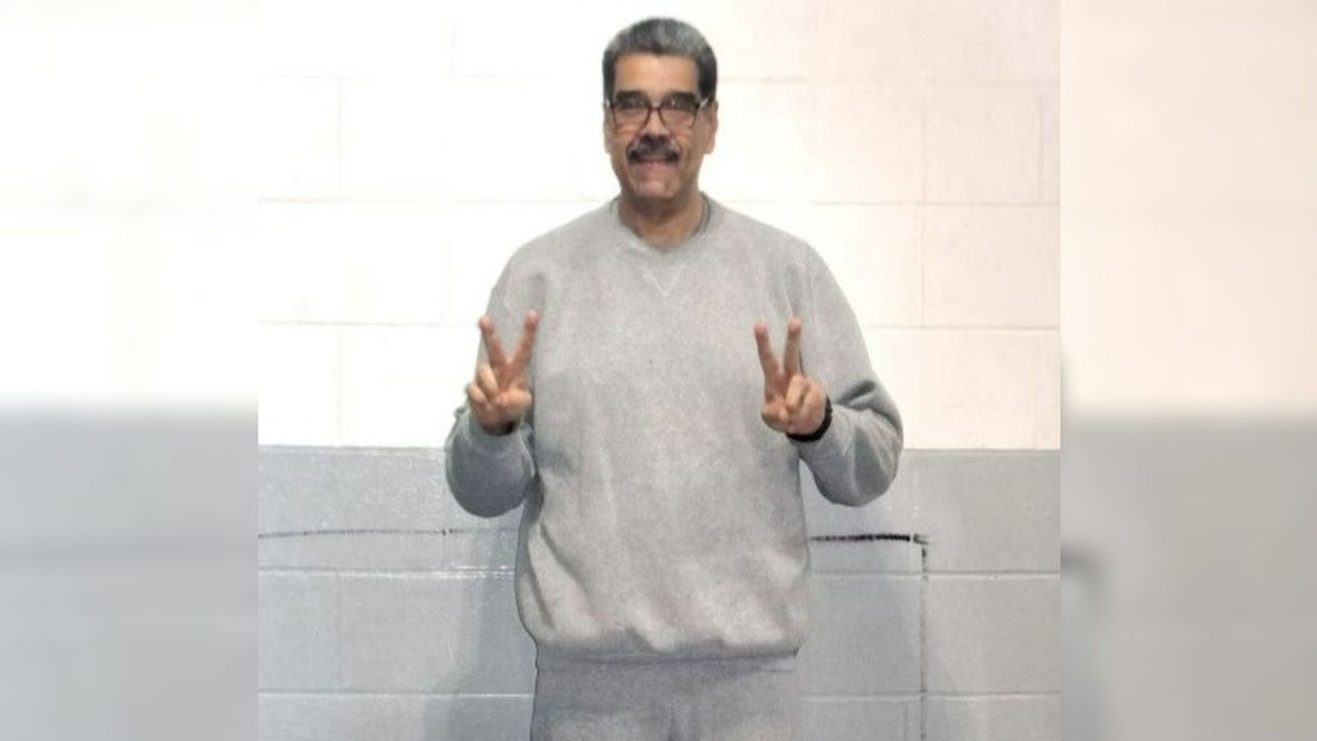 Nicolás Maduro aparece en nuevas imágenes durante su encierro en Estados Unidos Nicolás Maduro aparece en nuevas imágenes durante su encierro en Estados Unidos