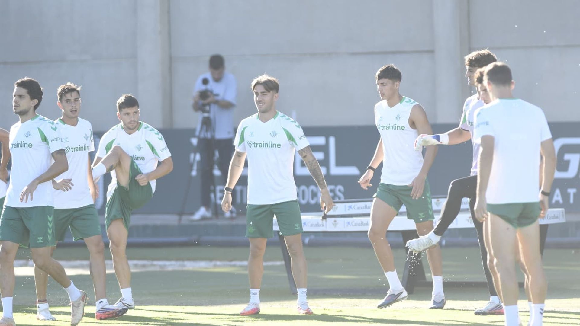 Iker Losada, en el entrenamiento del Betis Iker Losada, en el entrenamiento del Betis