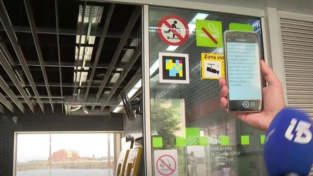 Nueva norma de accesibilidad cognitiva en España: lo que cambia en hospitales, transporte público y trámites administrativos
