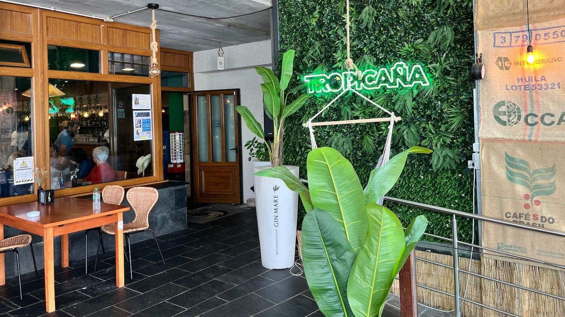 Restaurante Tropicaña, en Orro, Culleredo (A Coruña)