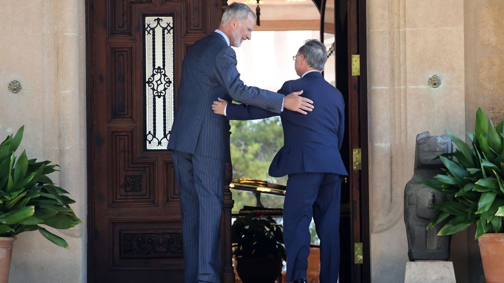 Tres horas de encuentro entre Felipe VI y Pedro Sánchez tras el globo sonda de su visita a Ceuta