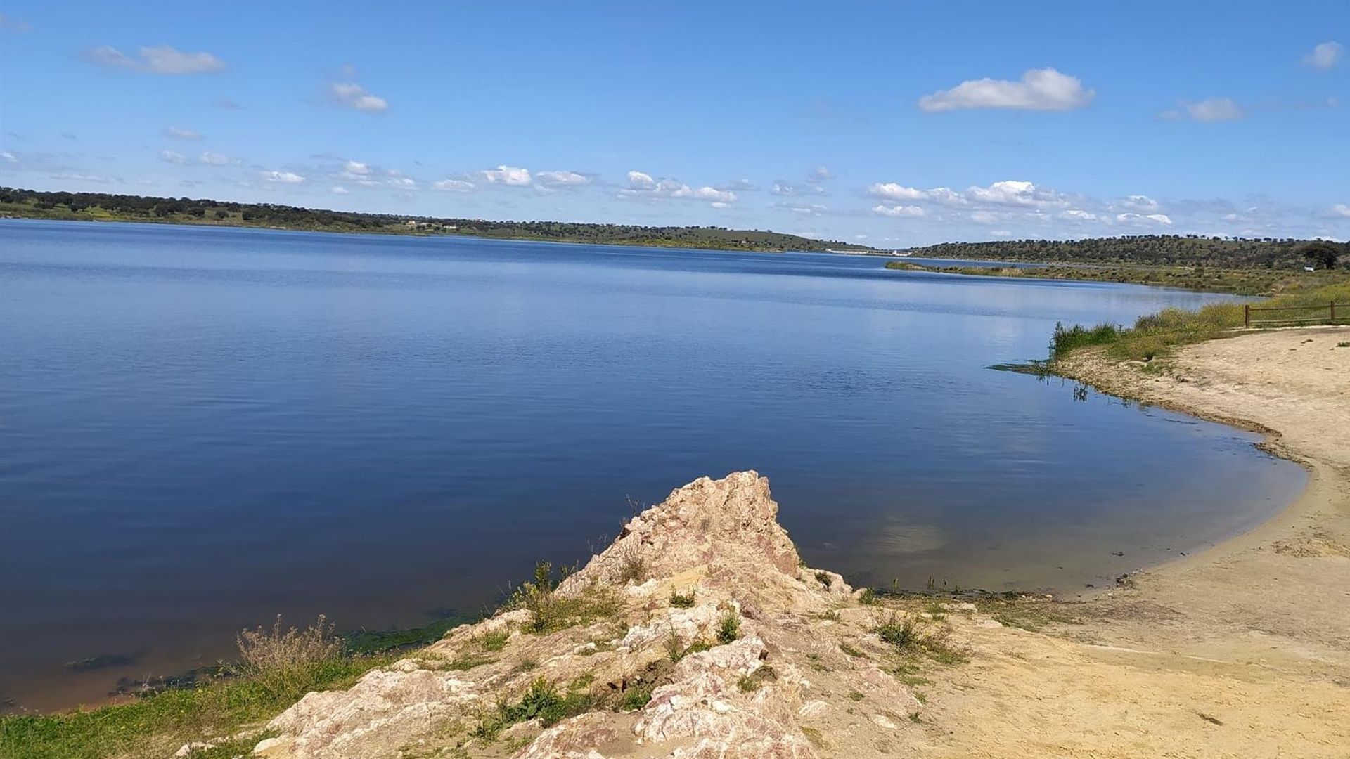 Alarma por la calidad del agua en el norte de Córdoba: la concentración de fosfatos supera 11 veces el nivel máximo Alarma por la calidad del agua en el norte de Córdoba: la concentración de fosfatos supera 11 veces el nivel máximo
