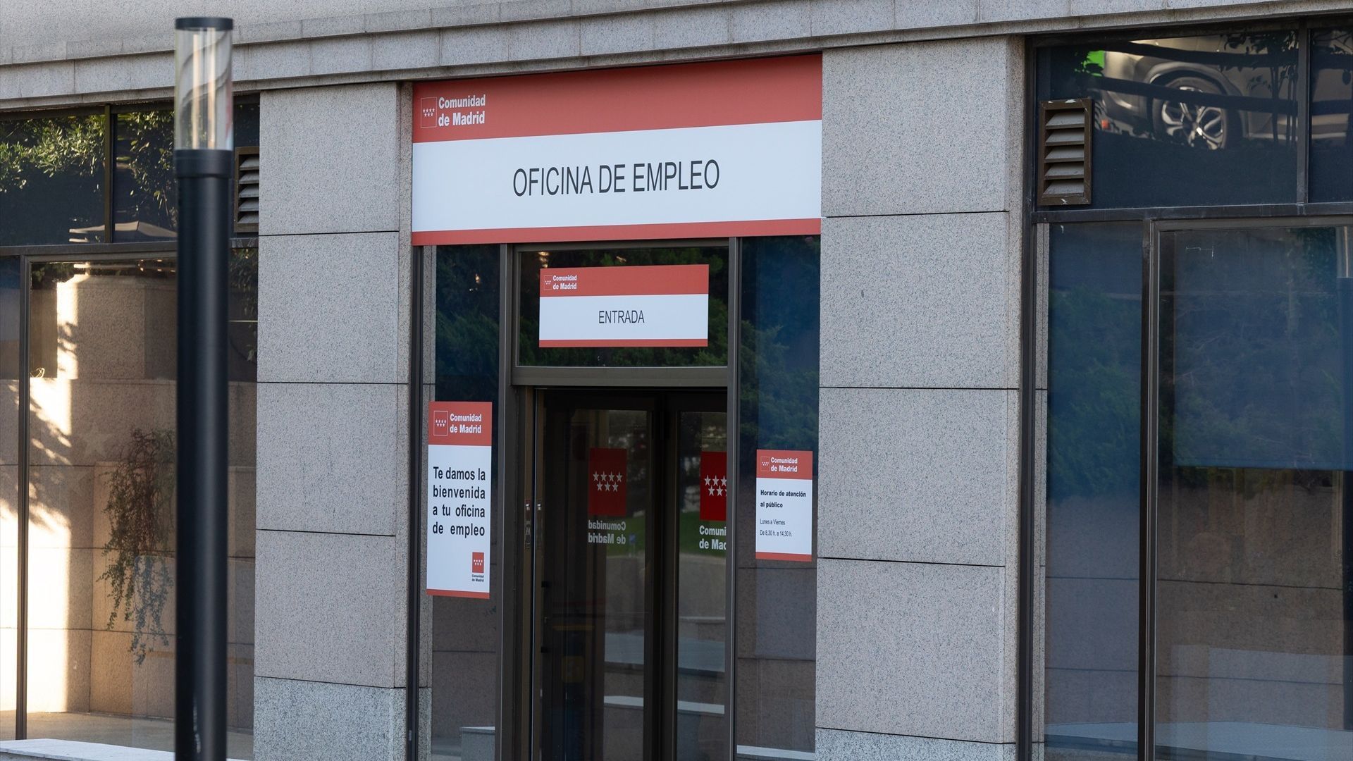 El mercado laboral pierde 162.840 afiliados en agosto y el paro repunta en 44.419 personas con motivo del proceso de regularización de migrantes El mercado laboral pierde 162.840 afiliados en agosto y el paro repunta en 44.419 personas con motivo del proceso de regularización de migrantes