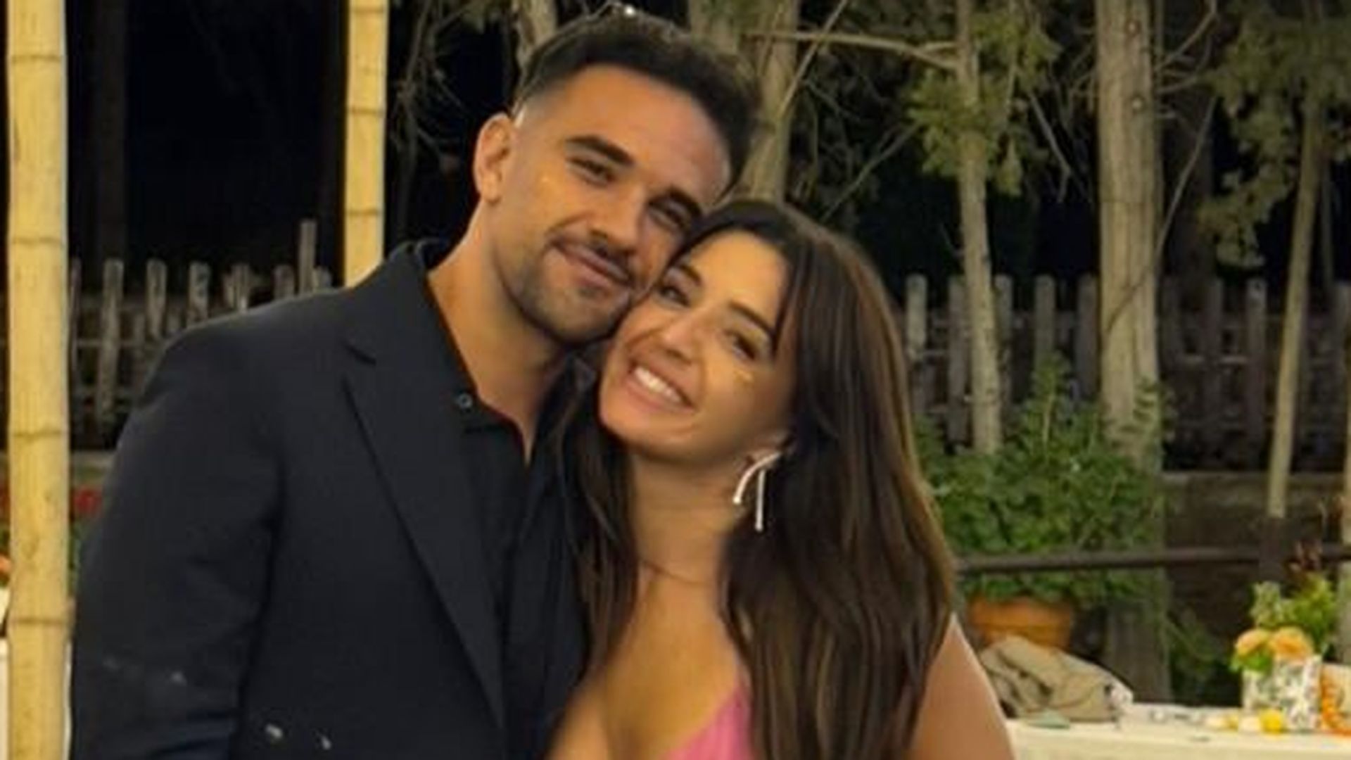 IlloJuan y Lola Índigo, en una imagen de sus redes sociales IlloJuan y Lola Índigo, en una imagen de sus redes sociales