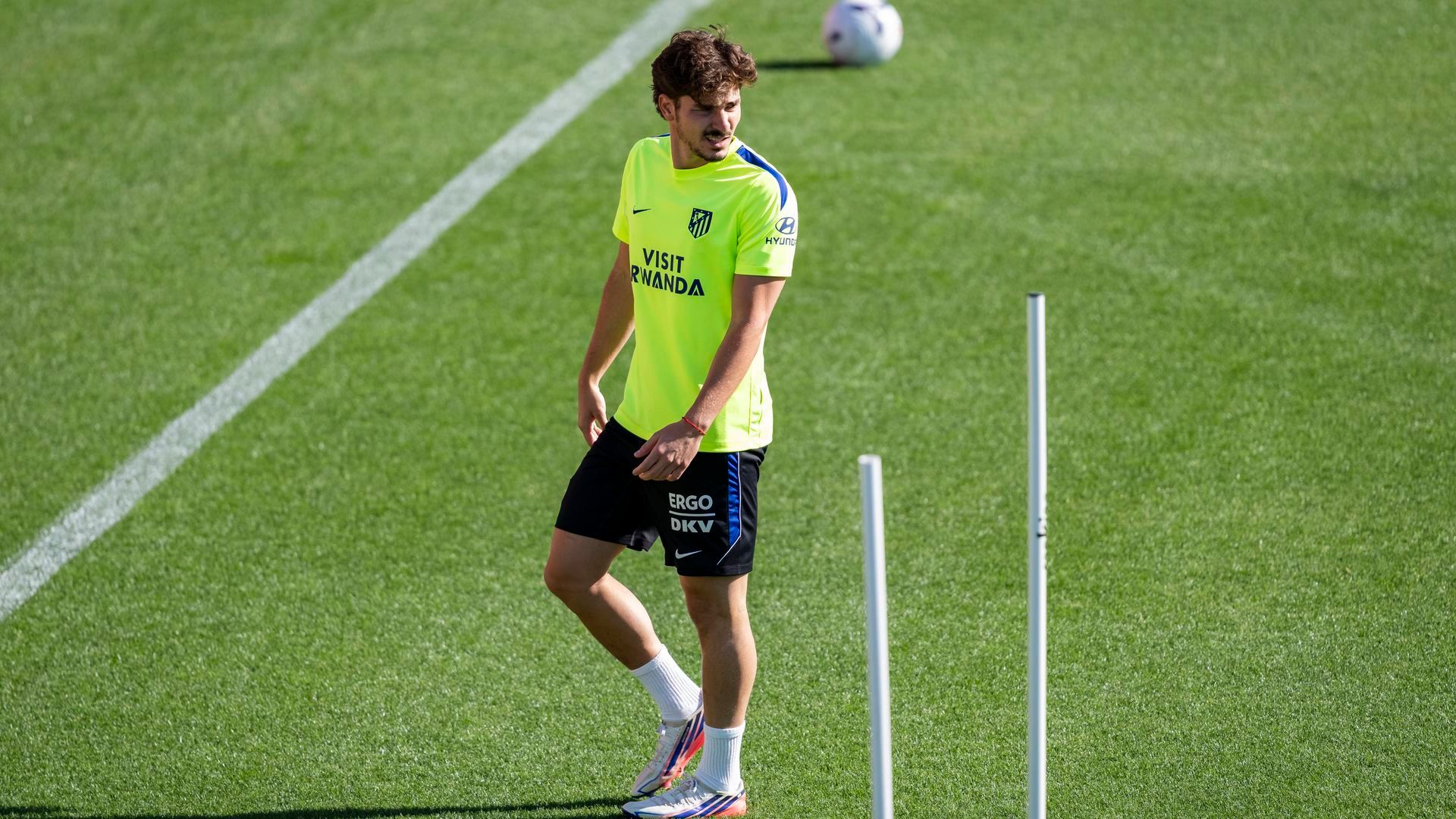 Julián Álvarez, en un entrenamiento del Atlético de Madrid Julián Álvarez, en un entrenamiento del Atlético de Madrid