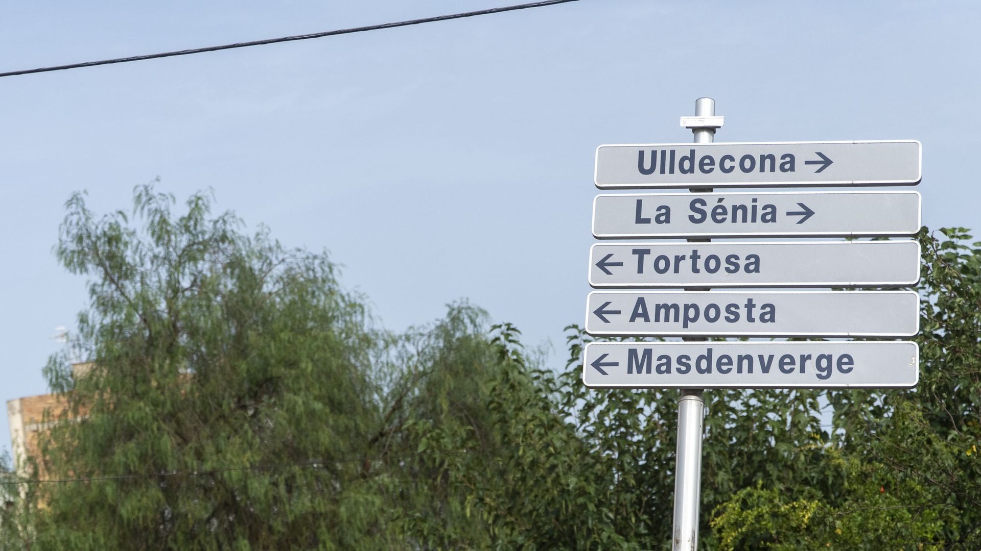 Los Mossos llevan días inspeccionando una vivienda donde buscarían los restos de un bebé de 18 meses; imagen de Santa Bárbara Los Mossos llevan días inspeccionando una vivienda donde buscarían los restos de un bebé de 18 meses; imagen de Santa Bárbara