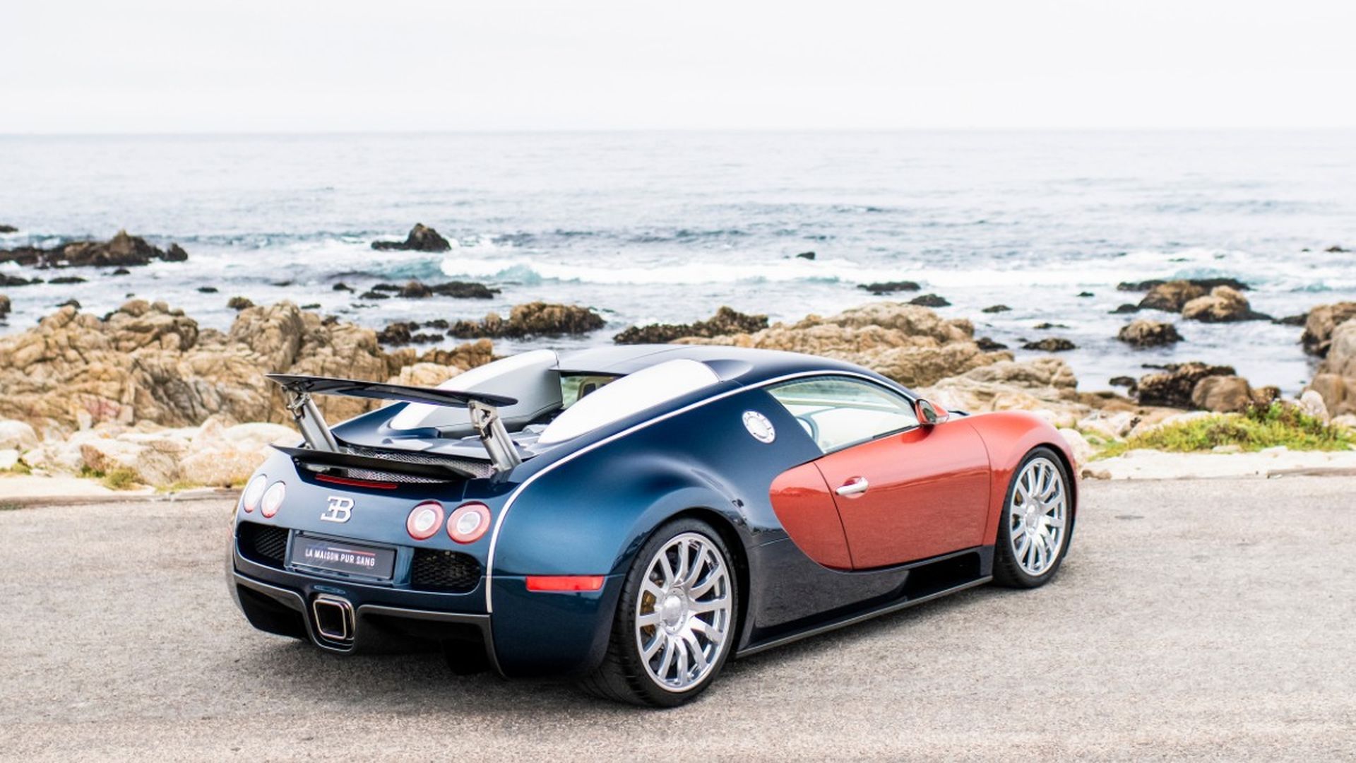 Parte trasera del Bugatti Veyron Parte trasera del Bugatti Veyron