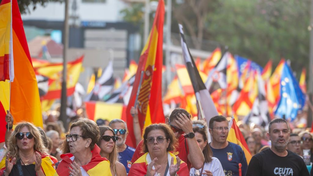 Polémica por las concentraciones en apoyo a Ceuta en toda España: Madrid acusa al Gobierno de querer boicotear la manifestación