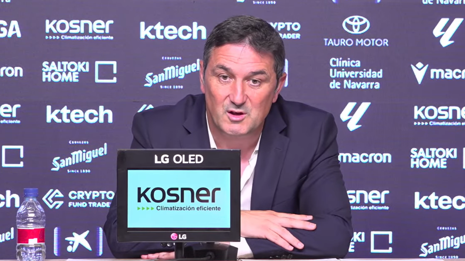 Braulio Vázquez, director deportivo de Osasuna, en sala de prensa Braulio Vázquez, director deportivo de Osasuna, en sala de prensa