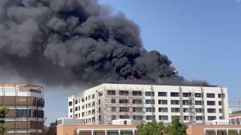 El incendio en el hotel de Sevilla comenzó en la zona de fibra de la obra