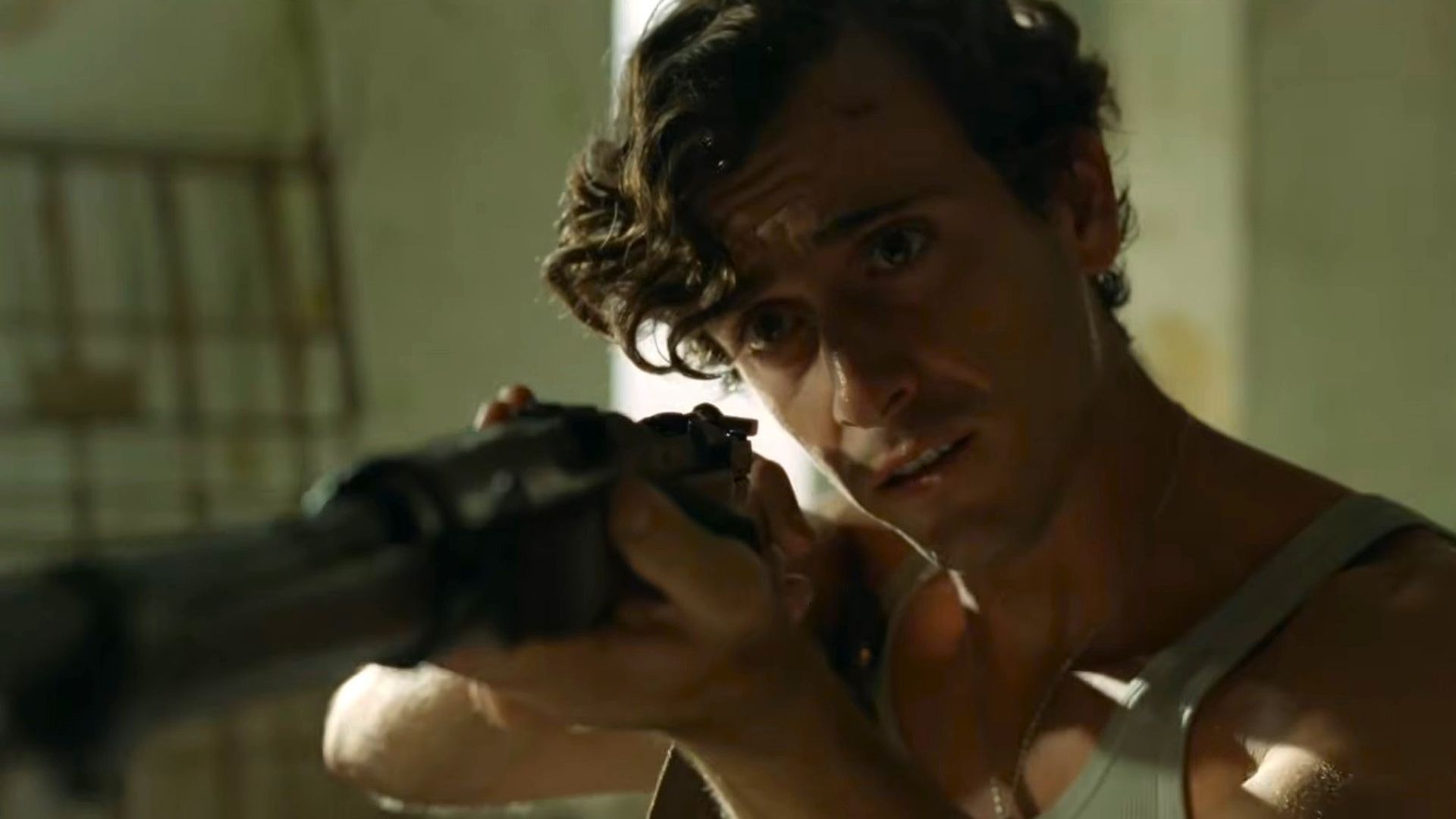 Fotograma de la película 'La bola negra' Fotograma de la película 'La bola negra'