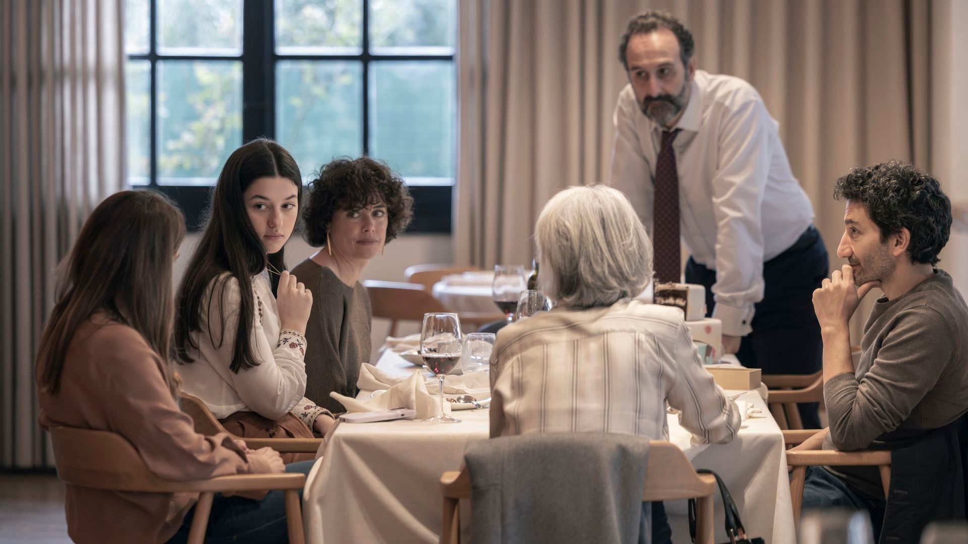 Fotograma de la película 'Los domingos'