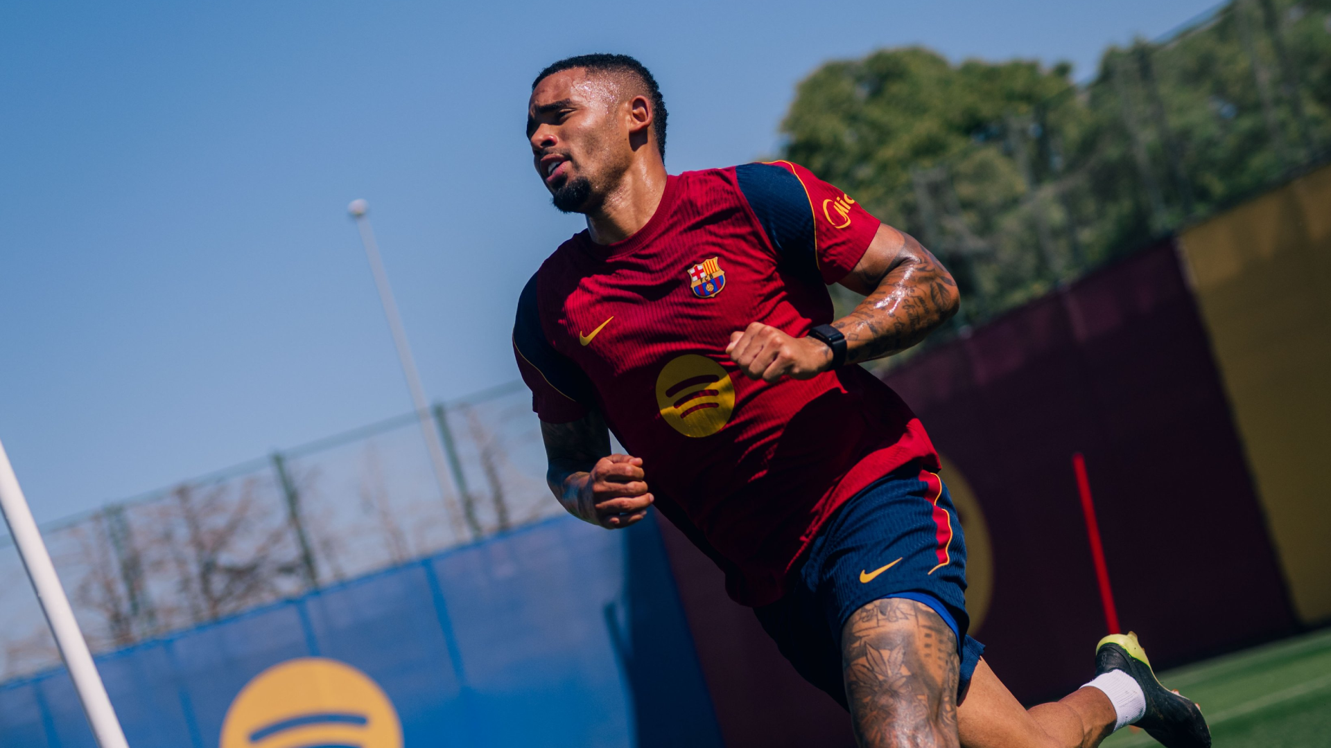Gabriel Jesús, en un entrenamiento del Barcelona
