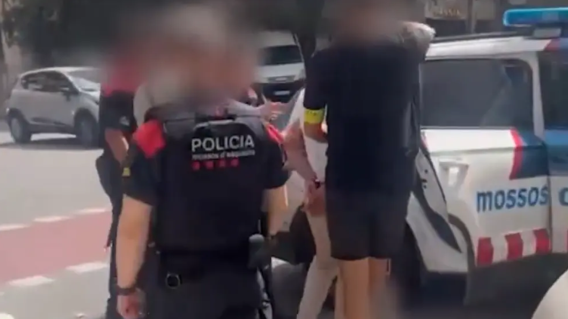 Los Mossos d'Esquadra detienen a un hombre de 28 años fugitivo de Turquía Los Mossos d'Esquadra detienen a un hombre de 28 años fugitivo de Turquía