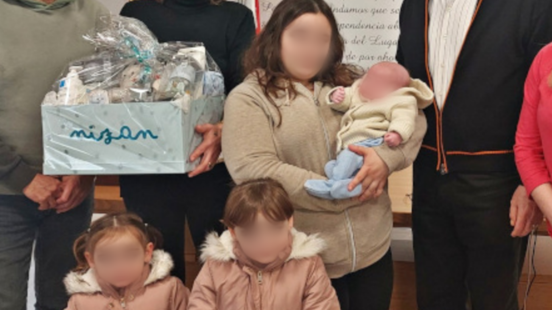 Cristina, la madre detenida por la muerte de su bebé en Santa Bárbara: el padre del pequeño, que no aparece en imagen, también fue arrestado Cristina, la madre detenida por la muerte de su bebé en Santa Bárbara: el padre del pequeño, que no aparece en imagen, también fue arrestado