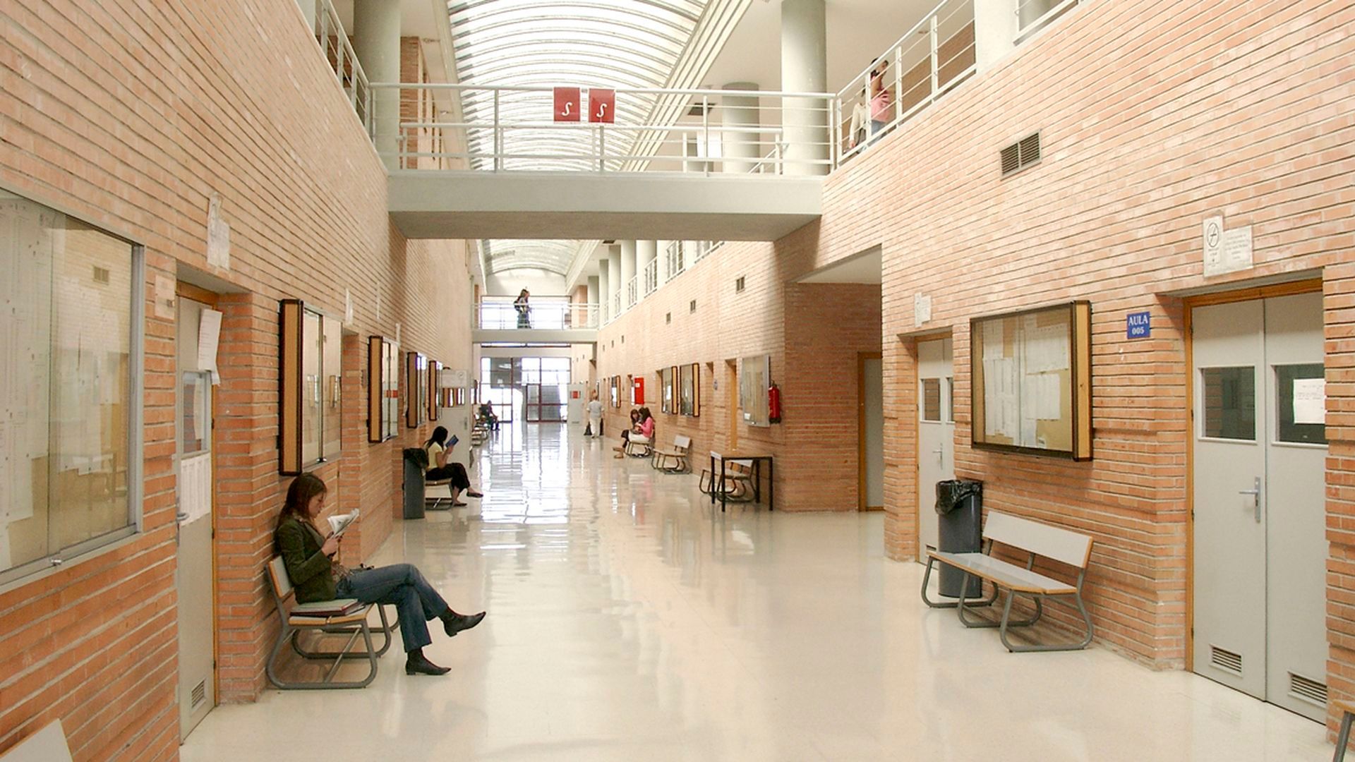 El 'lujo' de encontrar piso para estudiar en Málaga: habitaciones compartidas por 550 euros al mes y residencias universitarias completas El 'lujo' de encontrar piso para estudiar en Málaga: habitaciones compartidas por 550 euros al mes y residencias universitarias completas