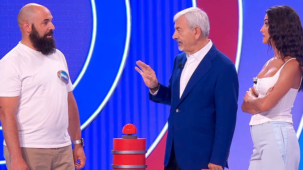 Un concursante cambia su apuesta en el último momento con muchos nervios