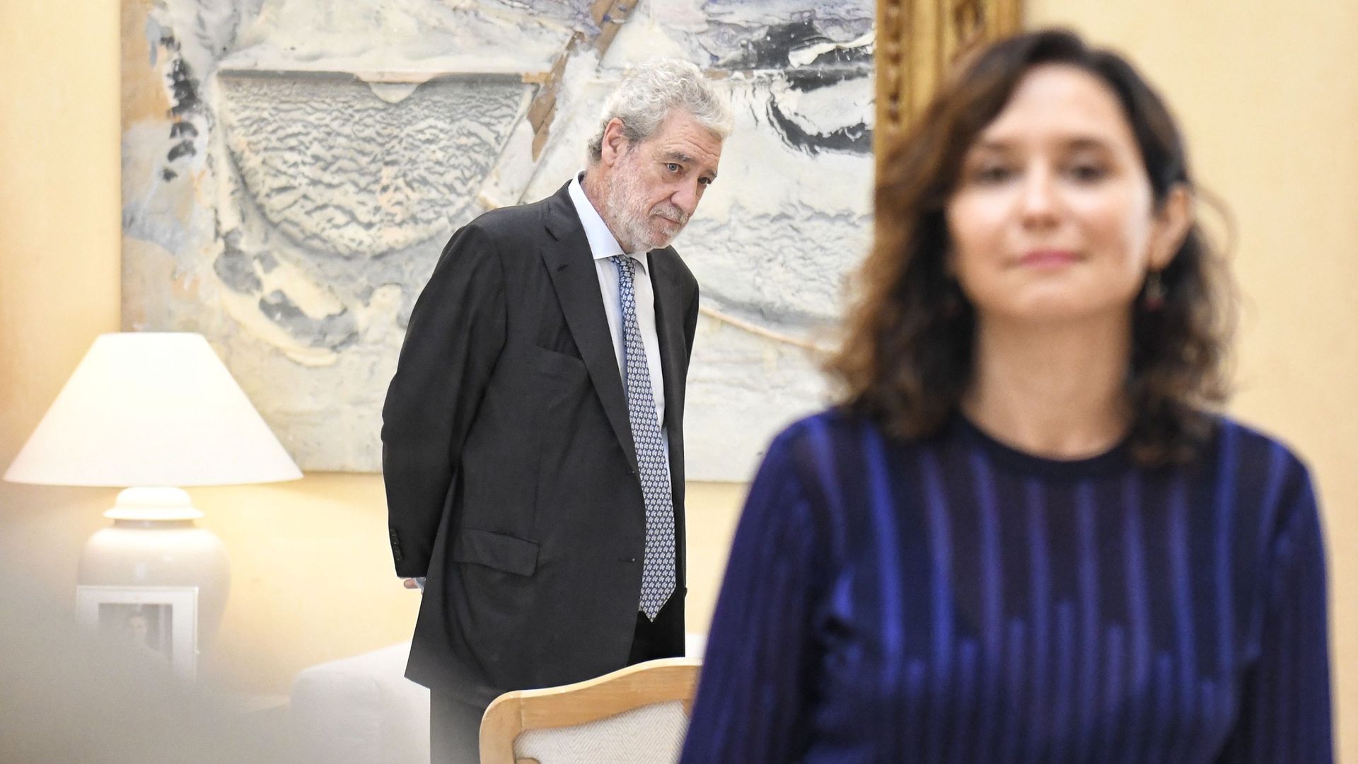 La presidenta de la Comunidad de Madrid, Isabel Díaz Ayuso, y el jefe de gabinete de Ayuso, Miguel Ángel Rodríguez La presidenta de la Comunidad de Madrid, Isabel Díaz Ayuso, y el jefe de gabinete de Ayuso, Miguel Ángel Rodríguez