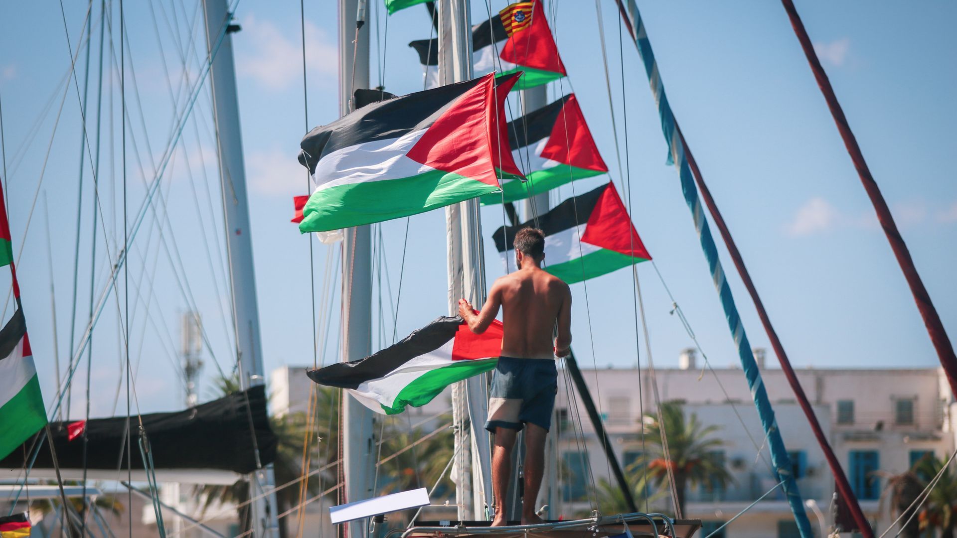 Un activista de la Global Sumud Flotilla se encuentra "crítico" tras 21 días en huelga de hambre en Túnez Un activista de la Global Sumud Flotilla se encuentra "crítico" tras 21 días en huelga de hambre en Túnez