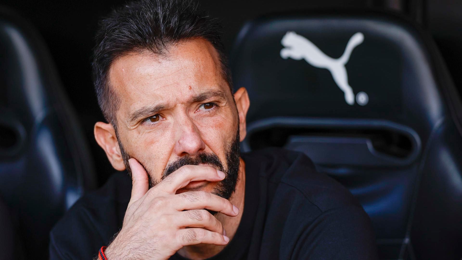 Corberán en Mestalla ante el FC Barcelona