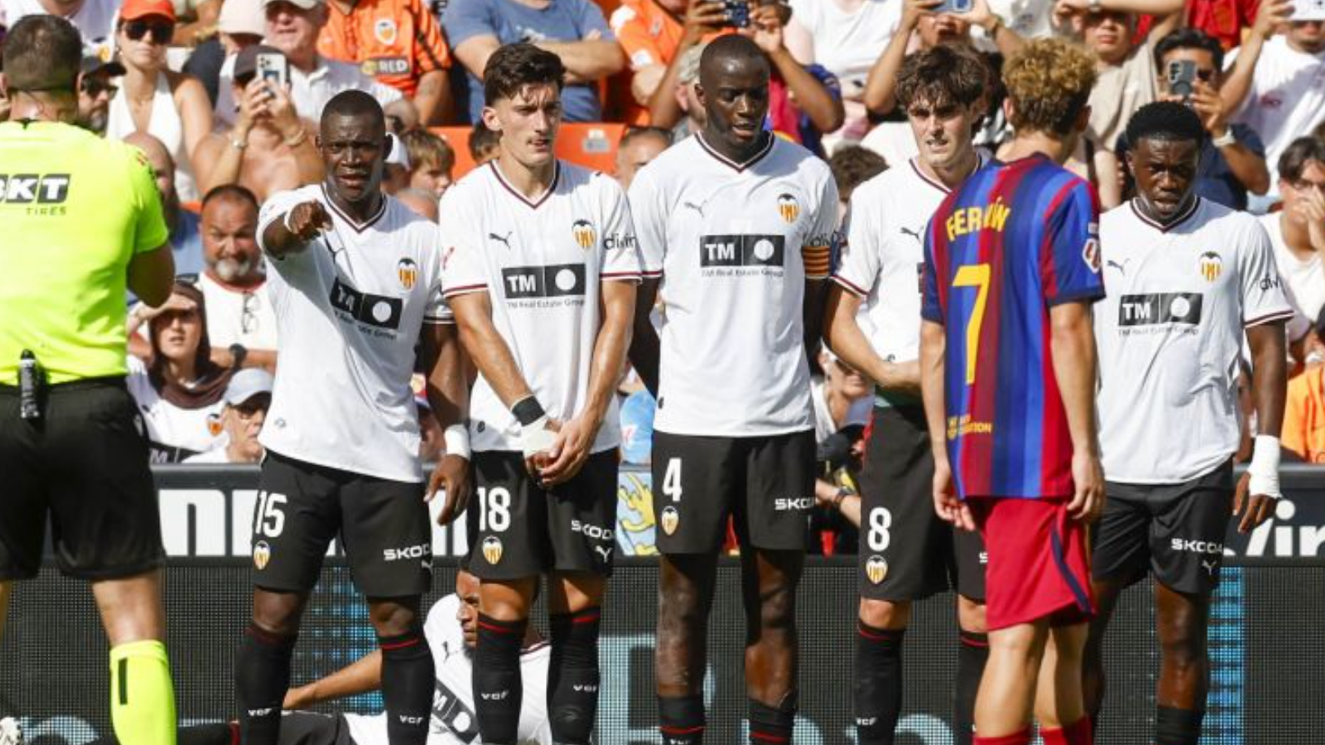 Diakhaby ante el FC Barcelona