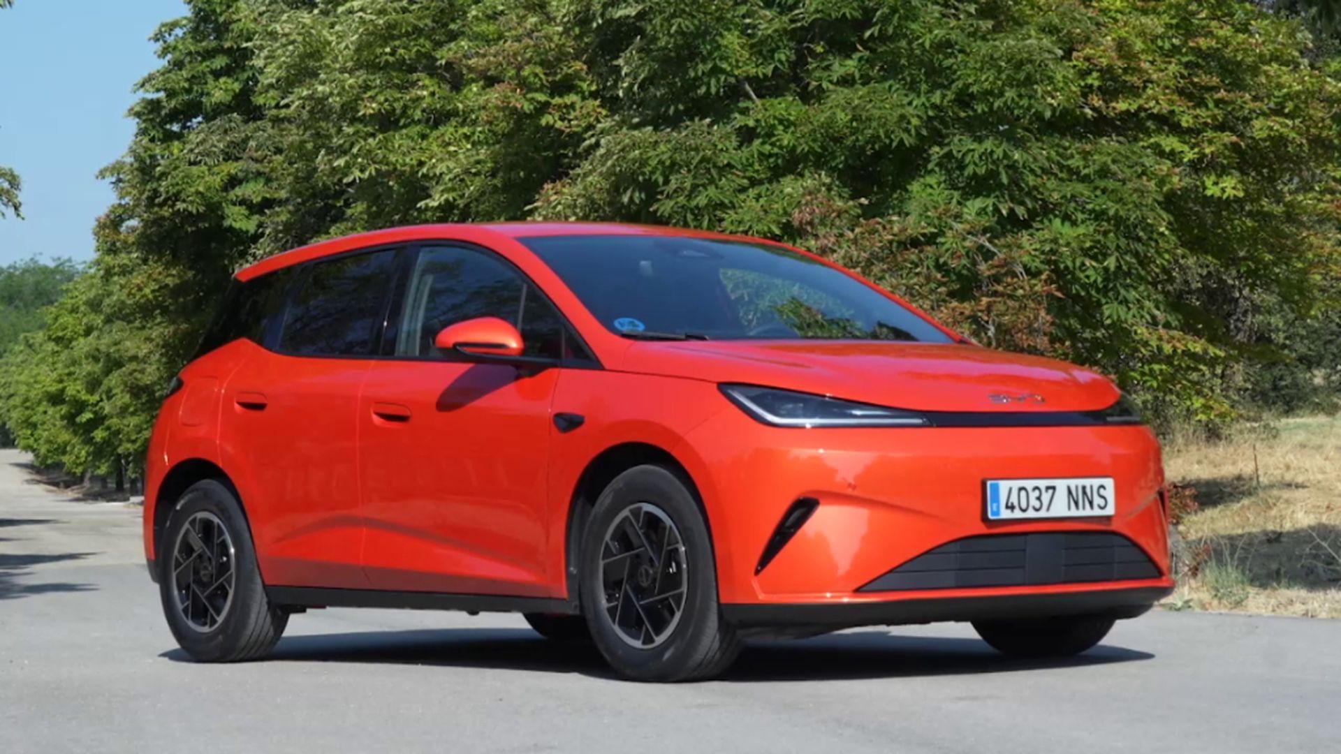 El BYD Dolphin DM-i Sport