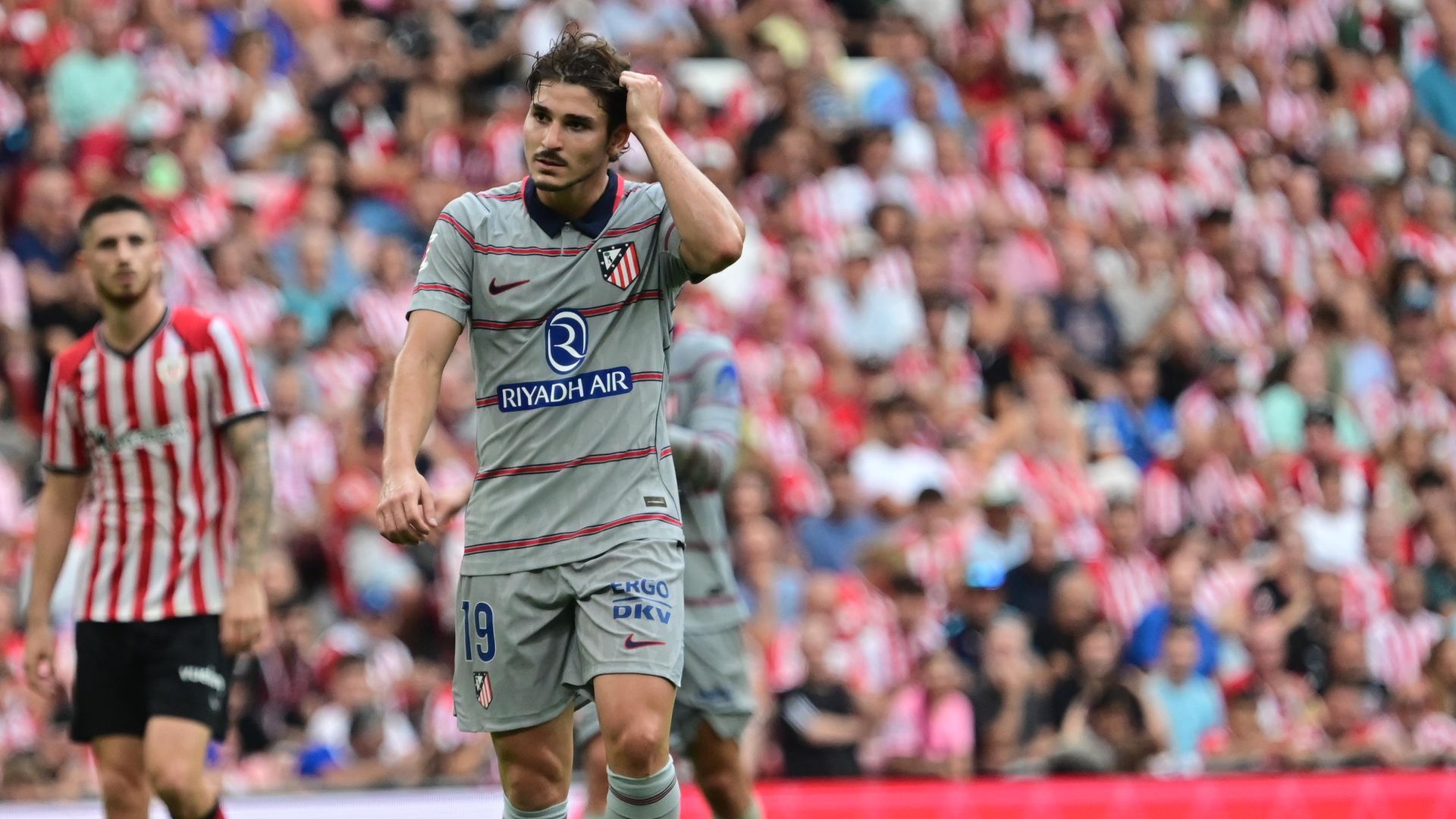 Julián Álvarez, durante el Athletic - Atlético.