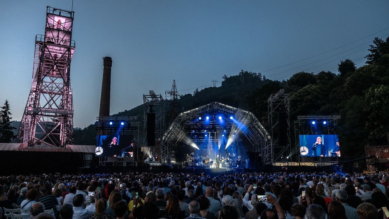 El concierto de Víctor Manuel en Pozu Barreo