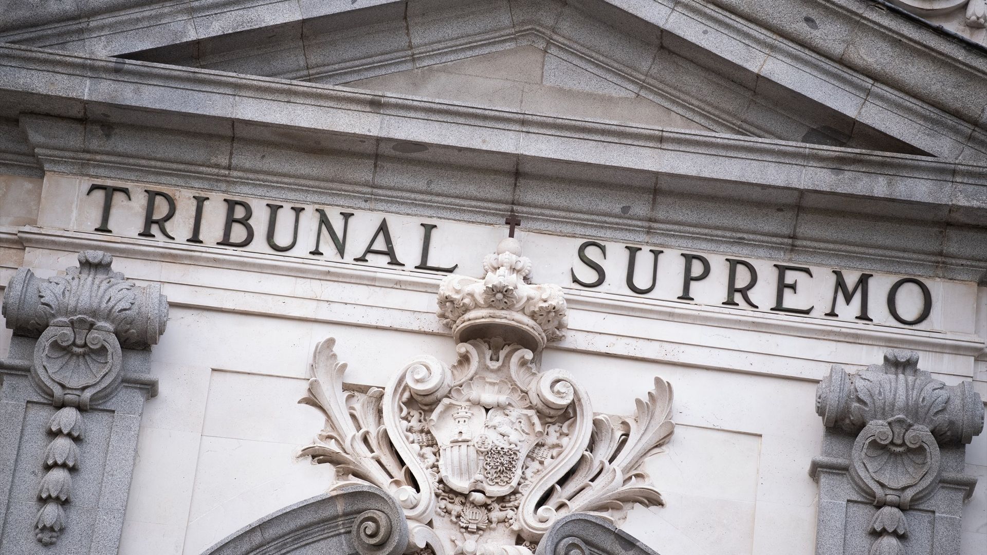 El Tribunal Supremo suspende de manera cautelar el voto para los nacionalizados por la 'ley de nietos' El Tribunal Supremo suspende de manera cautelar el voto para los nacionalizados por la 'ley de nietos'