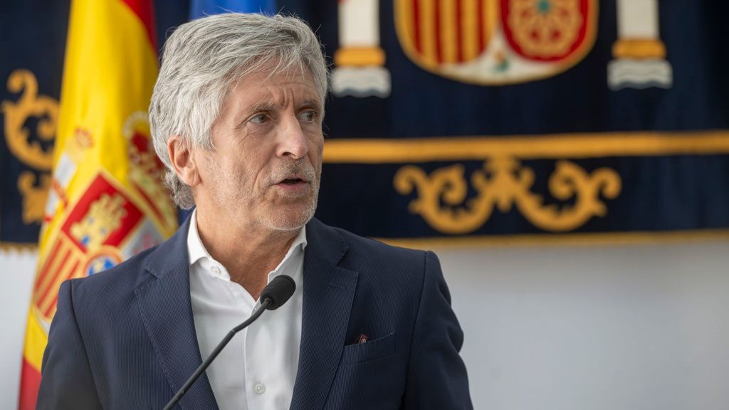 Interior pide disculpas por tener un listado de periodistas y su orientación política ante la indignación de las asociaciones de prensa