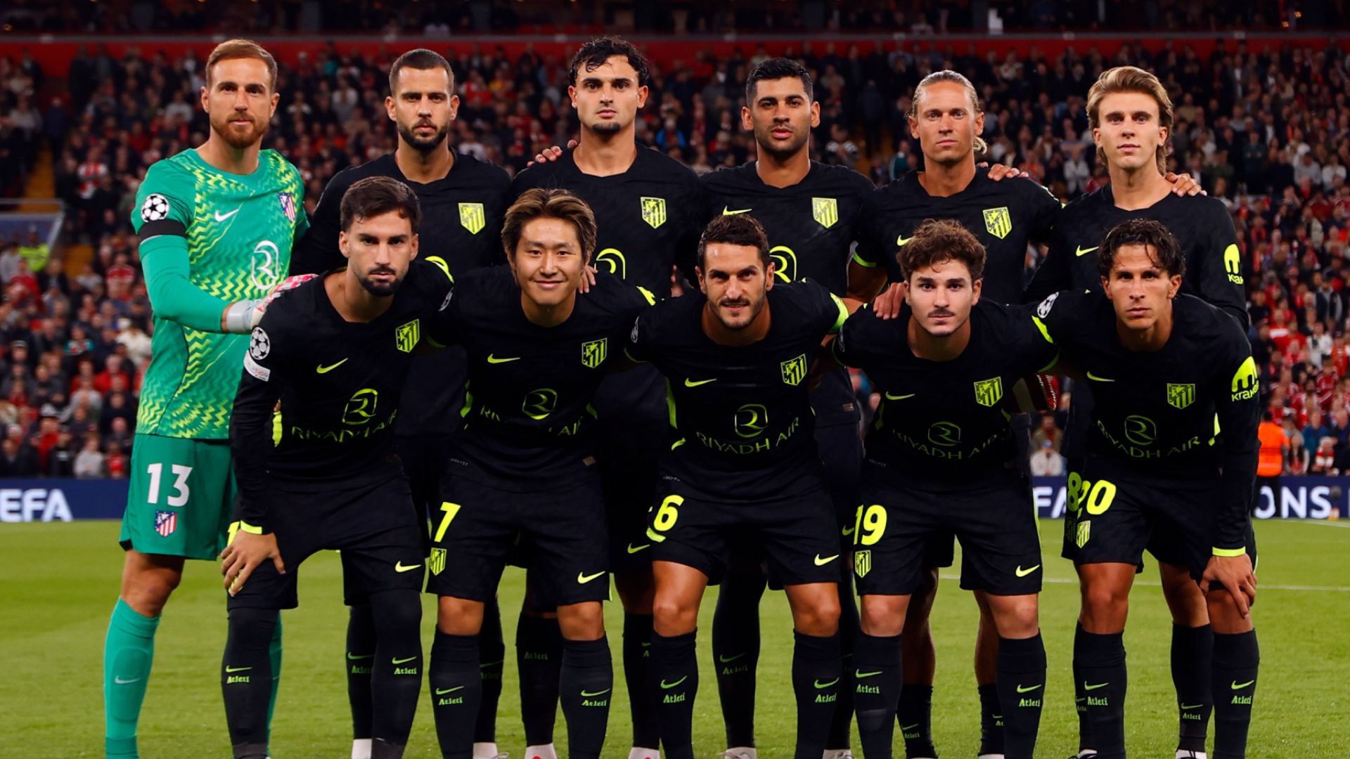 El once del Atlético de Madrid en Anfield El once del Atlético de Madrid en Anfield