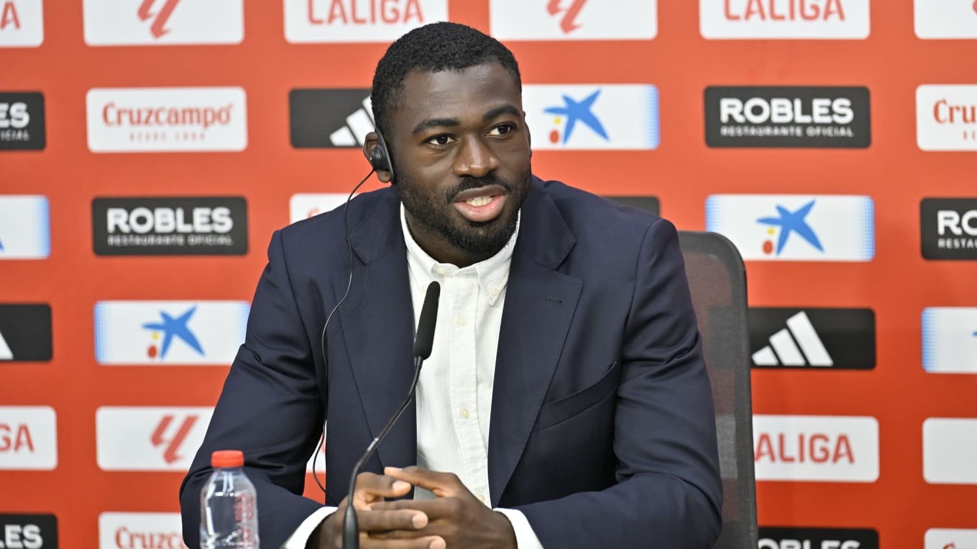 Fofana, en su presentación con el Sevilla Fofana, en su presentación con el Sevilla