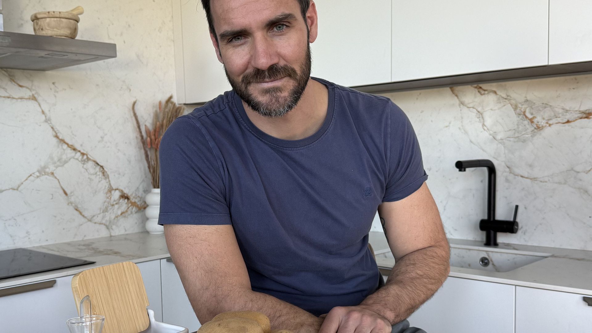 Los ingredientes de las patatas Hasselback de Saúl Craviotto