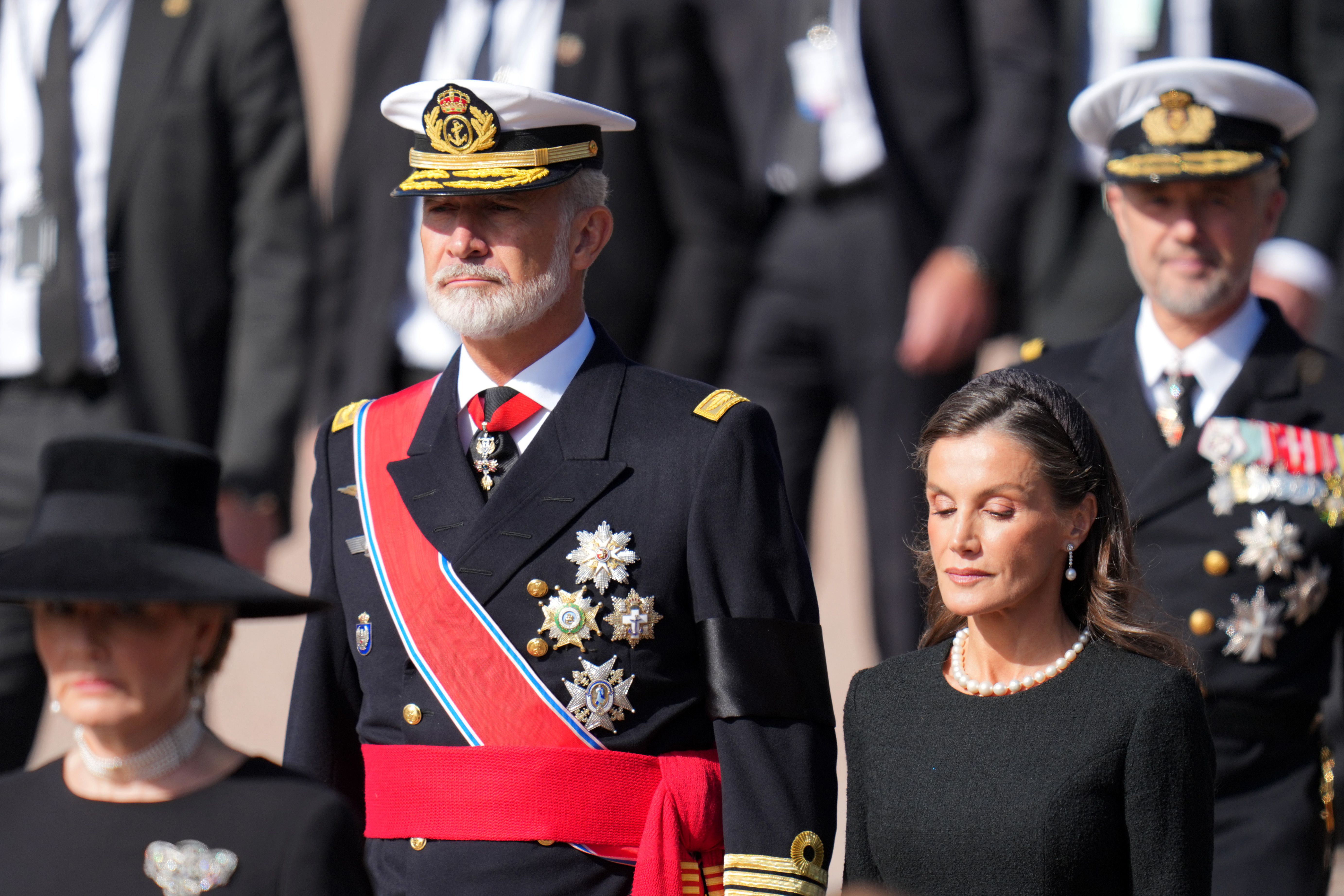 Los reyes Felipe y Letizia en el funeral de Harald de Noruega