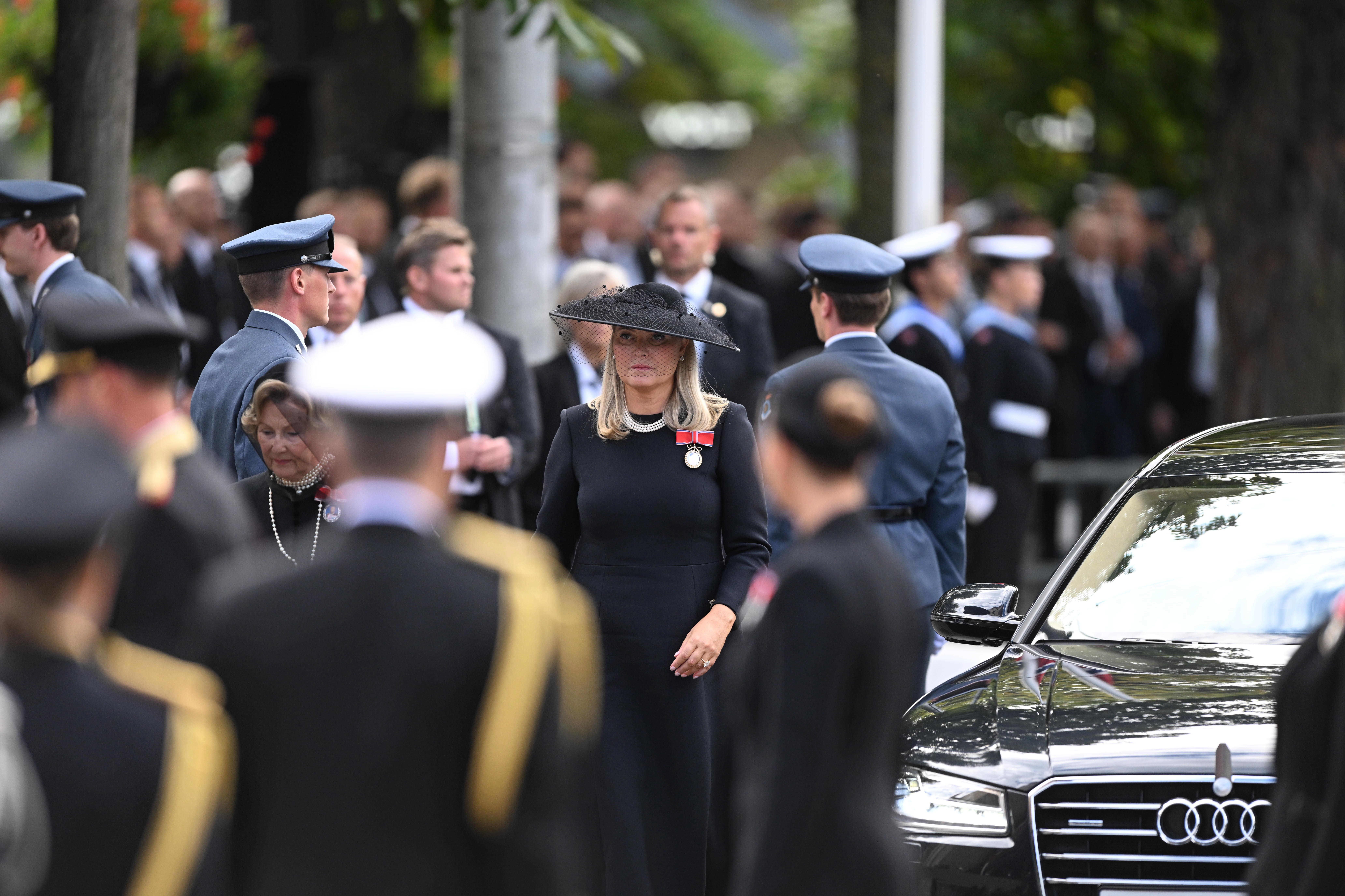 Mette Marit y la reina Sonia a su llegada a la catedral