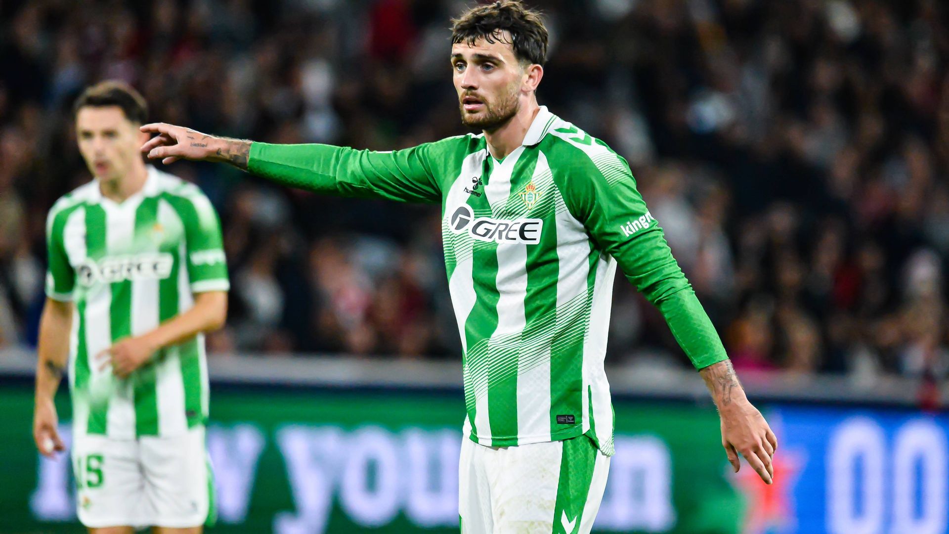 Troy Parrott, contra el Lille
