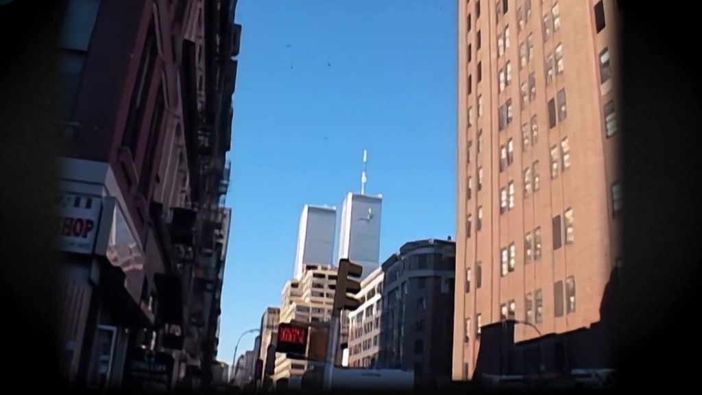 El día antes de que la rutina saltara por los aires: así vivieron Ethan, John o Layla el último lunes de las Torres Gemelas