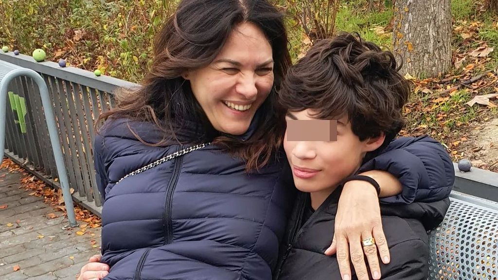 El motivo por el que Fabiola Martínez tuvo que recurrir a "ayuda profesional" por la adolescencia de su hijo Carlos (Imagen Instagram: @fabiolamartinezb_)