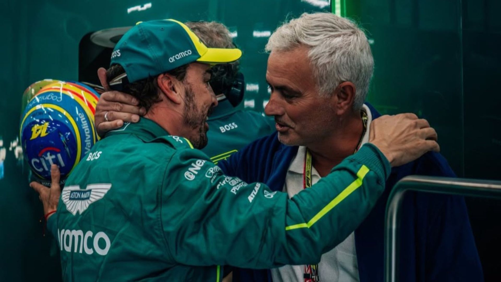 José Mourinho, con Fernando Alonso