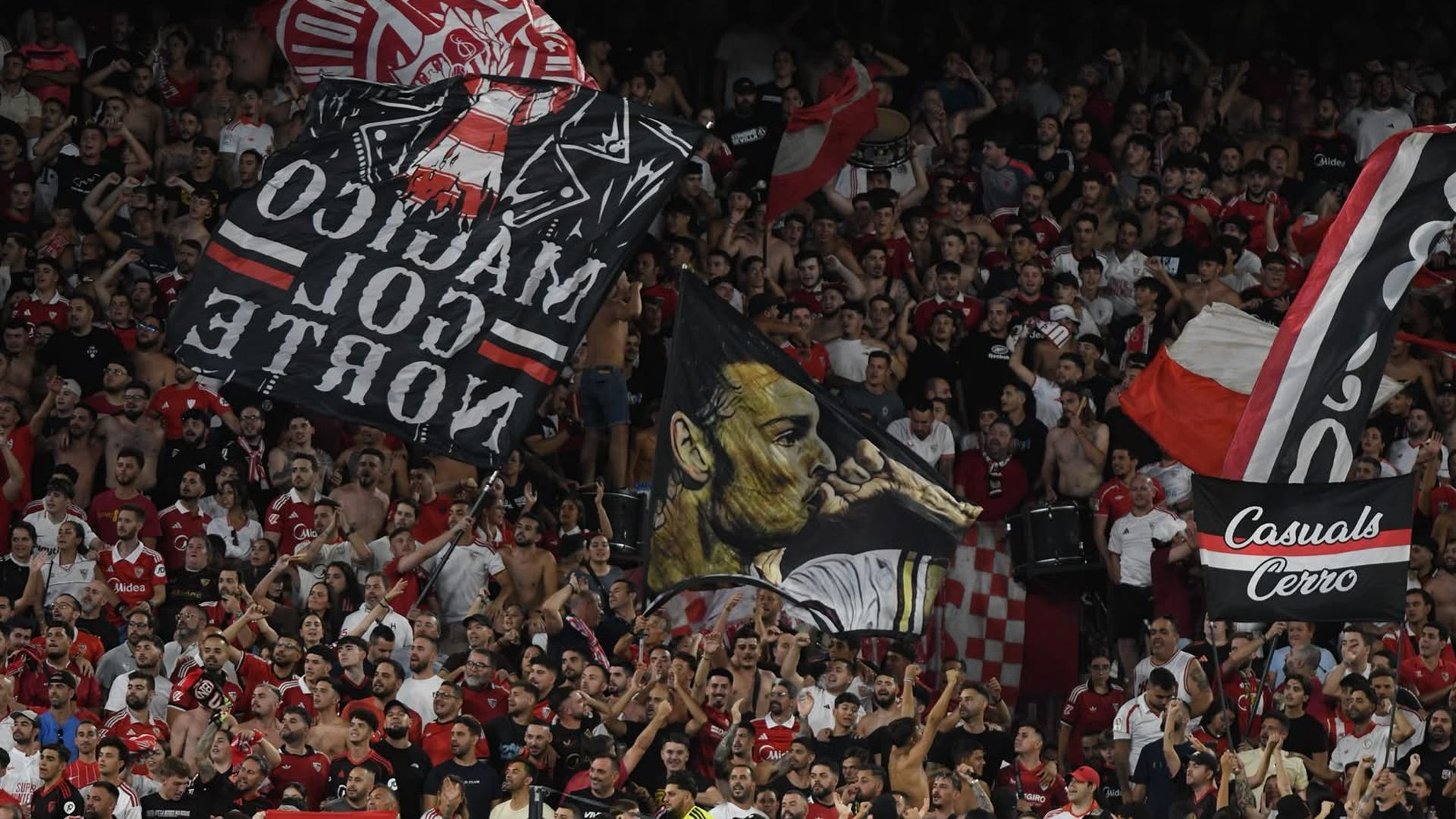 El Gol Norte del Sánchez-Pizjuán, en el Sevilla-Valencia