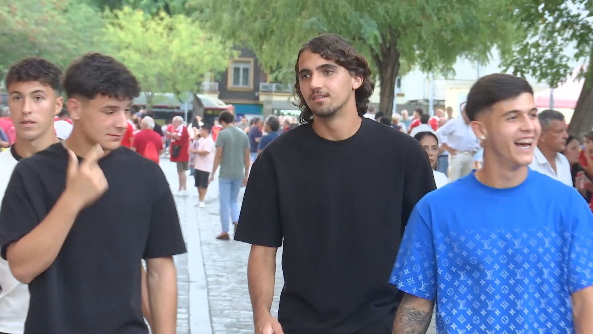 Nico Guillén, llegando al Sánchez-Pizjuán