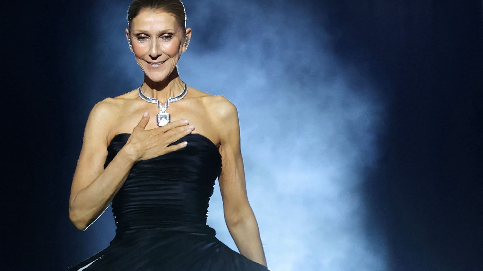 Así ha sido el emocionante regreso de Céline Dion a los escenarios de París Así ha sido el emocionante regreso de Céline Dion a los escenarios de París